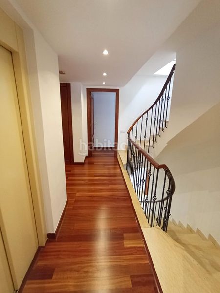 Foto d6c065d7-4113-4048-abdb-cc05a2342245. Casa amb aparcament piscina a Vilassar de Dalt