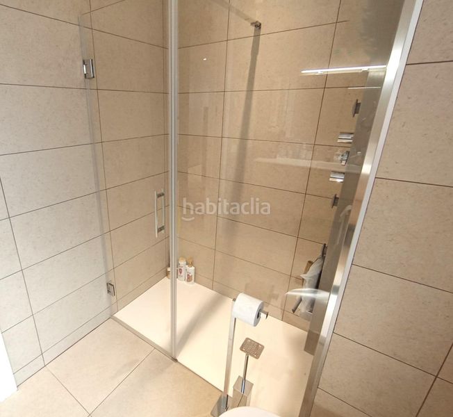 Foto 539be04a-7e6f-4d79-9fe2-fcf08f145443. Casa amb aparcament piscina a Centre Mataró