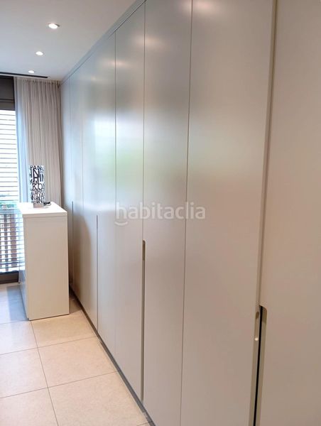 Foto 9a5e2d79-f4d3-49dc-a424-b553907b515f. Casa amb aparcament piscina a Centre Mataró