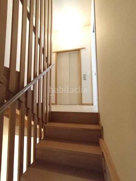 Foto b20a729e-f598-4b00-9d8e-22bdcc601a1a. Casa amb aparcament piscina a Centre Mataró