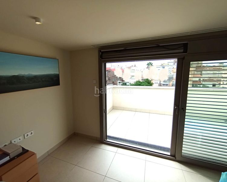 Foto caf98460-a951-46e4-a66b-29faa12cb8cb. Casa amb aparcament piscina a Centre Mataró