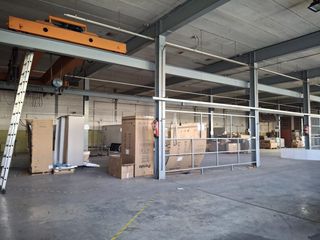 Nave industrial en Nucli Urbà