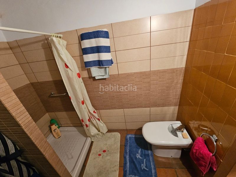 Foto 0fc383ae-6c4b-4f56-a7e5-c1d1ab105566. Casa adossada a Poboleda