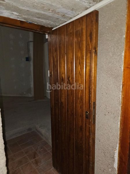 Foto 9f980a88-7ad3-4f68-ae7a-1a3a97f91d58. Casa adossada a Poboleda