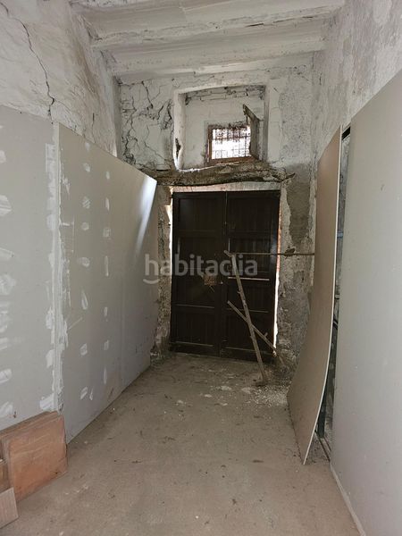 Foto a4885d3f-a6d5-4c38-b905-32d5bc5f71e8. Casa adossada a Poboleda