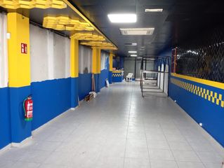 Rent Business premise  Carrer carrer churruca. Local con salida de humos en calle churruca