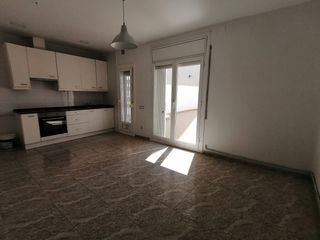 Rent Flat  Carrer de terol
