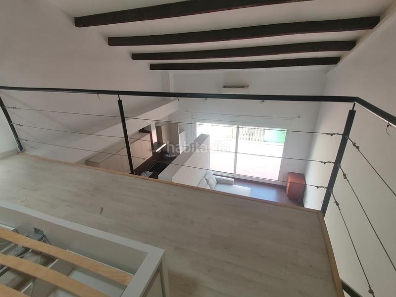 Foto 87b6f17e-bbf3-4dd4-8c93-7ae025ac92b9. Alquiler casa adosada alquiler de temporada-duplex con jardin en Badalona