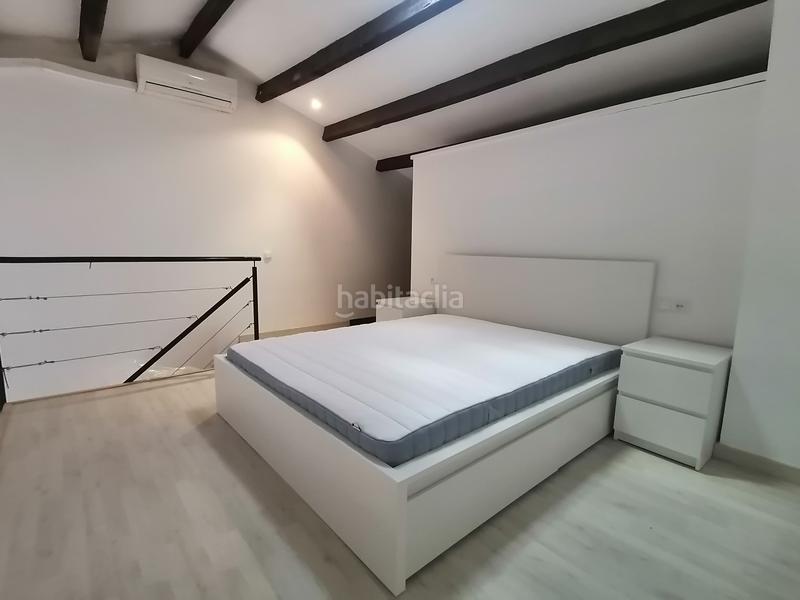 Foto a053603f-fd4a-4c3b-a48c-52b1fb946e26. Location maison jumelée avec chauffage dans Sant Crist Badalona