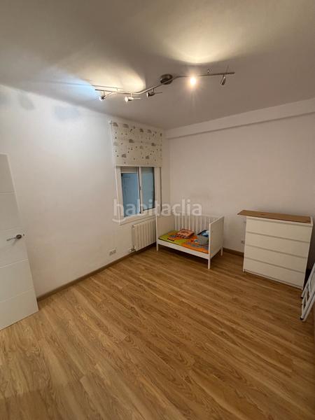 Foto e938e6e8-8bc3-4b2a-9d28-2c88abbd4ed5. Appartamento con riscaldamento in Casagemes Badalona
