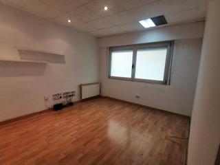 Lloguer Local Comercial  Carrer del tei. Oficina en centro badalona