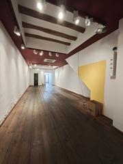 Alquiler Local Comercial  Carrer del canonge baranera. Local en canonge baranera - badalona