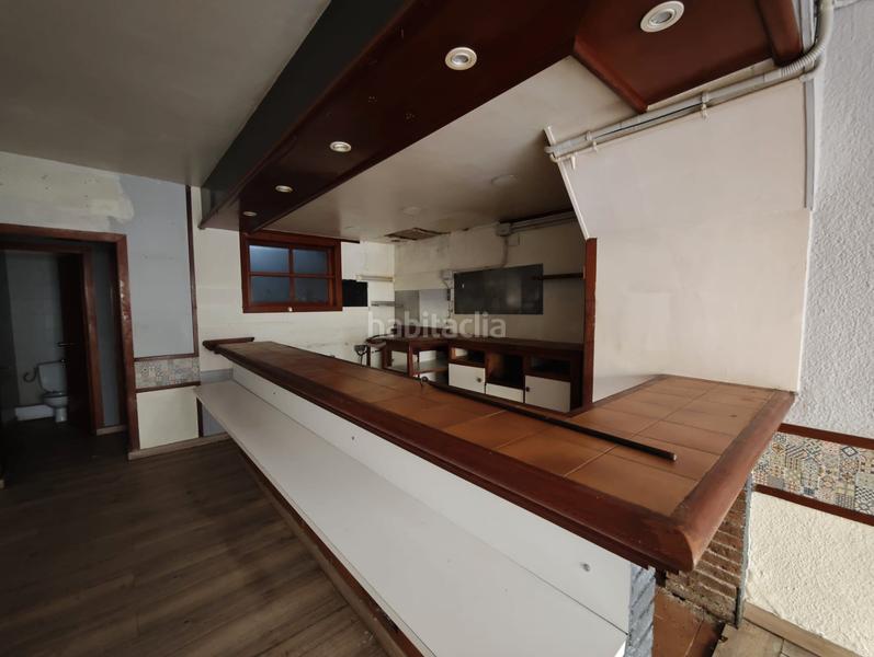 Foto e70f69fe-ad3f-44c2-b0d2-854d595cf781. Local comercial a carrer del tei 7 a Centre Badalona