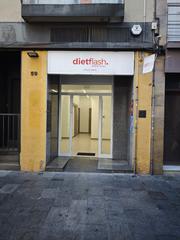 Lloguer Local Comercial  Carrer del canonge baranera. Local en canonge baranera - badalona