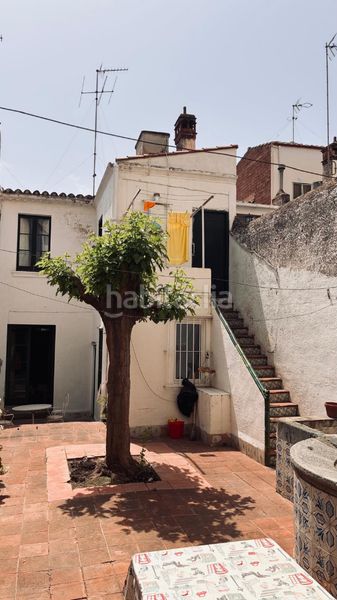 Foto c78d6bcc-684d-42e7-933f-e975950a6128. Casa adossada a Centre-Nucli Antic Premià de Mar
