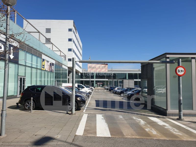 Foto 27905ec1-97b8-4d09-9c4f-248c3169c92d. Alquiler local comercial en Centre-Eixample-Can Llobet Barberà del Vallès