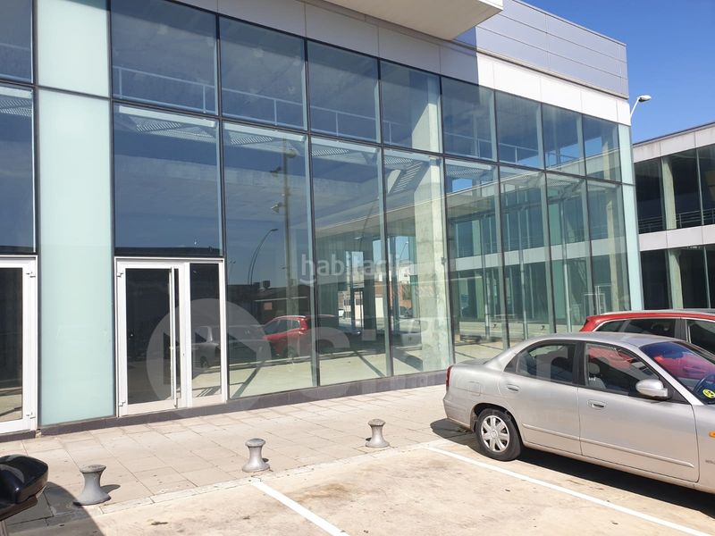 Foto 69fea3f5-6fb3-4d37-b952-3d9d9b17feee. Alquiler local comercial en Centre-Eixample-Can Llobet Barberà del Vallès