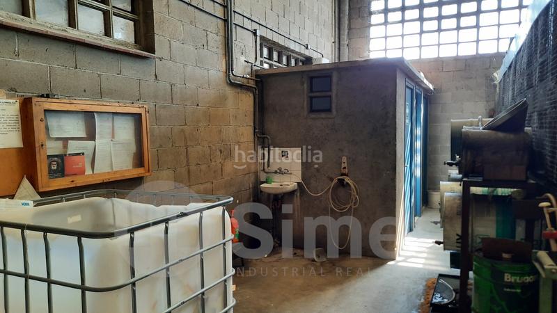 Foto 695e5085-a77d-4e97-a282-74553e11d1a9. Industrial building in pintor vilacinca 11 in Polinyà