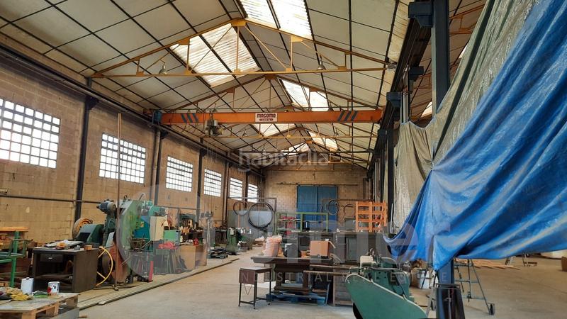 Foto 70a04234-54ea-4546-b137-472a78a8c743. Industrial building in pintor vilacinca 11 in Polinyà