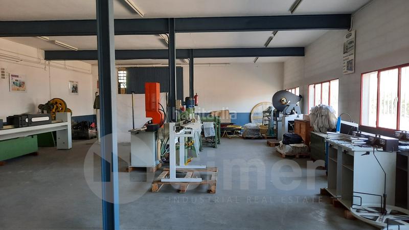 Foto a84ccbc2-f480-46a4-89b5-9e70a5af010f. Nave industrial en pintor vilacinca 11 en Polinyà