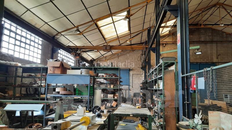 Foto e8ac6ab8-1549-4714-9584-05014623d87e. Nave industrial en pintor vilacinca 11 en Polinyà