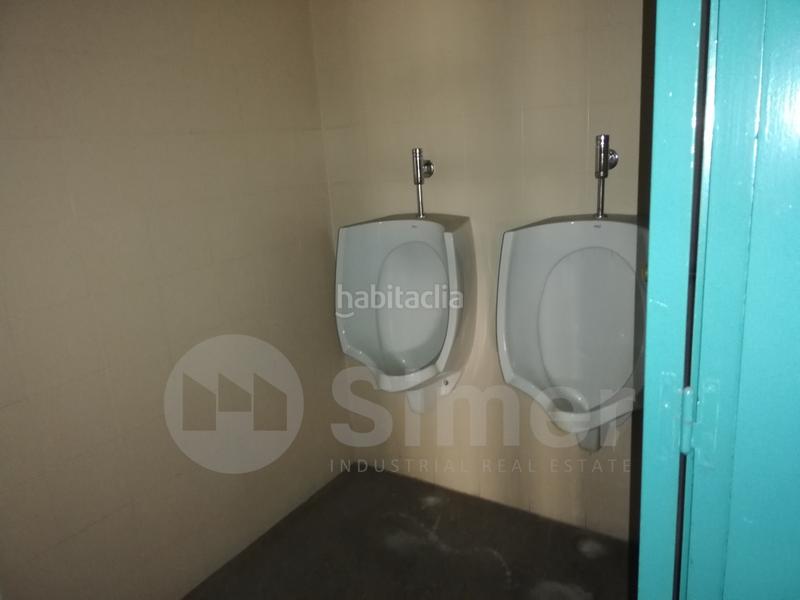 Foto 404f7bc4-42f8-49d1-9825-c46f5d843779. Nave industrial en comadrán en Zona Industrial Barberà del Vallès