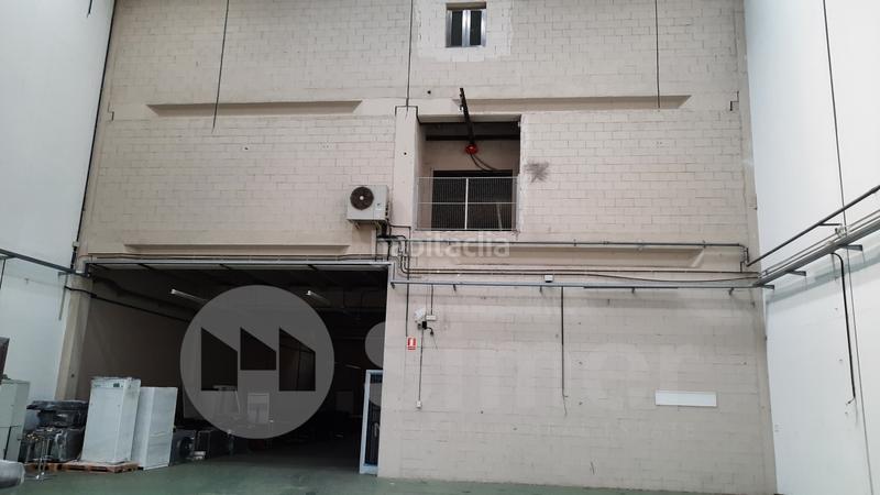 Foto 6977381a-cd14-476f-b536-e9a749f4579e. Nave industrial en comadrán en Zona Industrial Barberà del Vallès