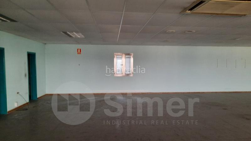 Foto 813992ae-19a3-4cca-a734-33097867a173. Nave industrial en comadrán en Zona Industrial Barberà del Vallès