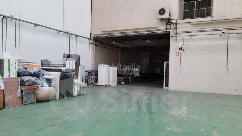Foto e3dc5280-2f09-4778-ab9d-9ddde76ca4af. Nave industrial en comadrán en Zona Industrial Barberà del Vallès