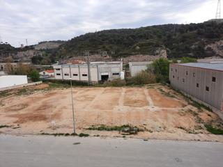 Terrain industriel  Ollic