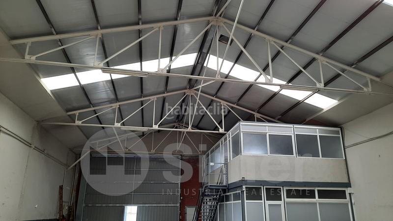Foto 4ff68538-3b67-4e47-a0bc-7a7d2c0307c4. Affitto capannone industriale in Zona Industrial Barberà del Vallès