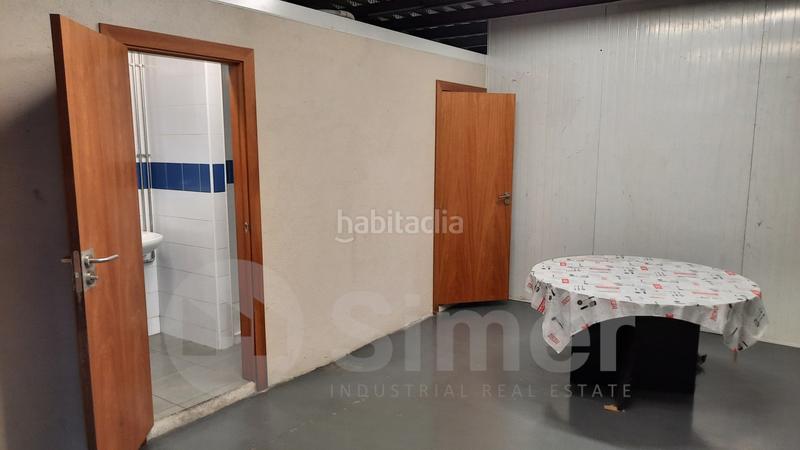 Foto eae46a34-a293-45dc-bbcf-24684b8eb0e4. Miete fabrikhalle in Zona Industrial Barberà del Vallès