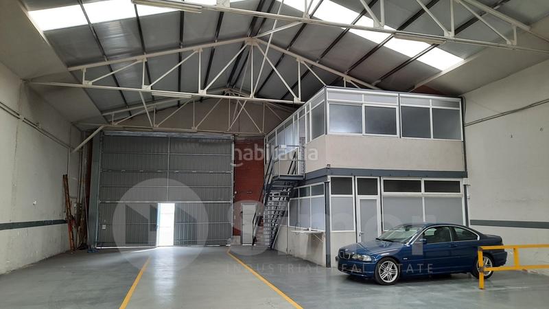 Foto 2c092477-c8e9-41e7-8a8b-e7ef8be94eff. Lloguer nau industrial a Zona Industrial Barberà del Vallès