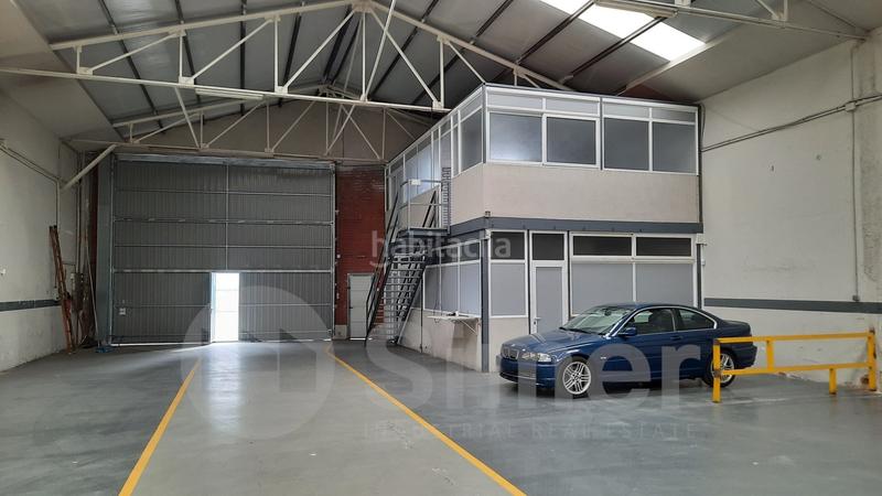 Foto 77175ec3-f8fb-469c-a8b8-bb812287e82d. Lloguer nau industrial a Zona Industrial Barberà del Vallès