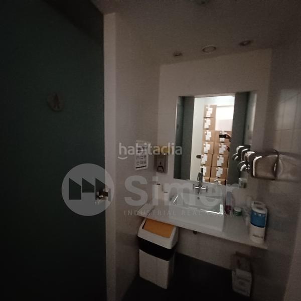 Foto 3e4ba58b-e51d-47d1-bf29-cd404cc07022. Fabrikhalle in Gràcia Sabadell