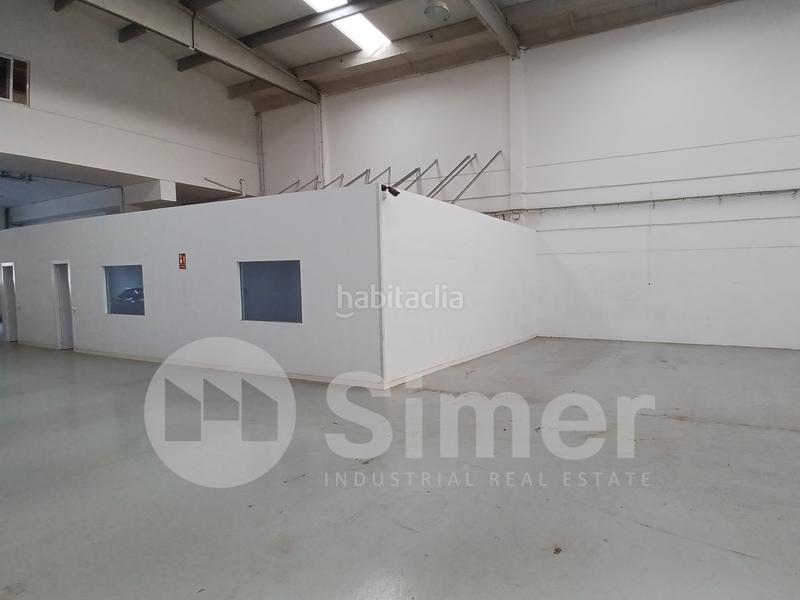 Foto 4e321f0b-3981-413a-9f89-ac30da1d5198. Location bâtiment à usage industriel dans Franqueses del Vallès (Les)