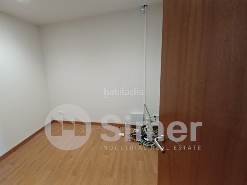 Foto a33050fb-db74-4f89-a670-b7ed9fefaee1. Location bâtiment à usage industriel dans Franqueses del Vallès (Les)