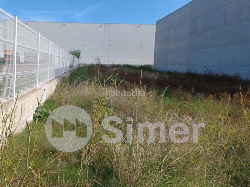 Foto 464594b8-d1f1-4dd5-ac86-dae6fc802e49. Industrial plot in Franqueses del Vallès (Les)
