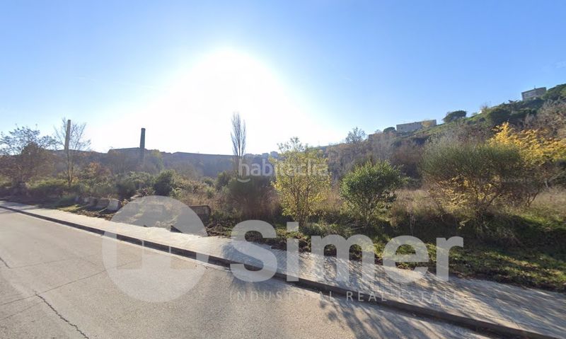 Foto 2447ca8d-5432-48b0-b108-c287601833a3. Solar industrial a Can Puiggener Sabadell