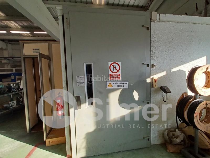Foto 9f1a8723-c930-4fc6-9a69-000a36ab0e43. Bâtiment à usage industriel dans Mas Rampinyo - Montcada Nova - Carrerada Montcada i Reixac