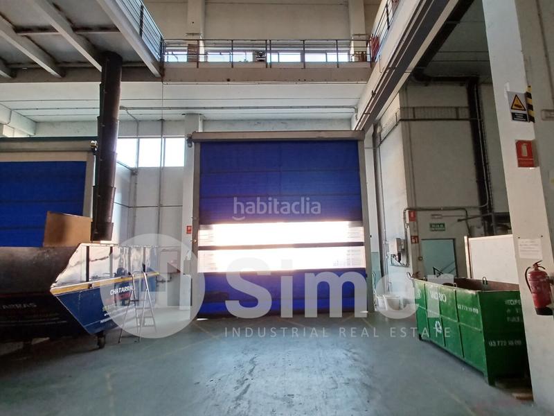 Foto a7dc1307-5ffd-47a9-bc2f-5abbe2ef3472. Bâtiment à usage industriel dans Mas Rampinyo - Montcada Nova - Carrerada Montcada i Reixac