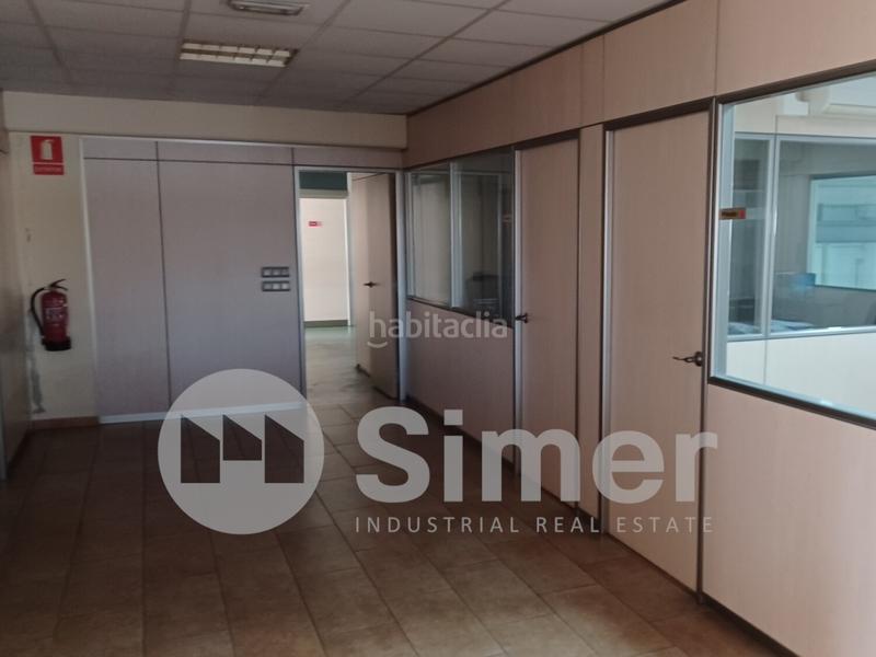 Foto 37da9716-94da-4f9f-ac5d-53f83f4d1c51. Nau industrial a Mas Rampinyo - Montcada Nova - Carrerada Montcada i Reixac