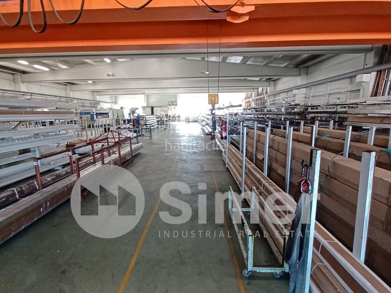 Foto b9564558-1424-48cb-80af-5bd86648a0db. Nau industrial a Mas Rampinyo - Montcada Nova - Carrerada Montcada i Reixac