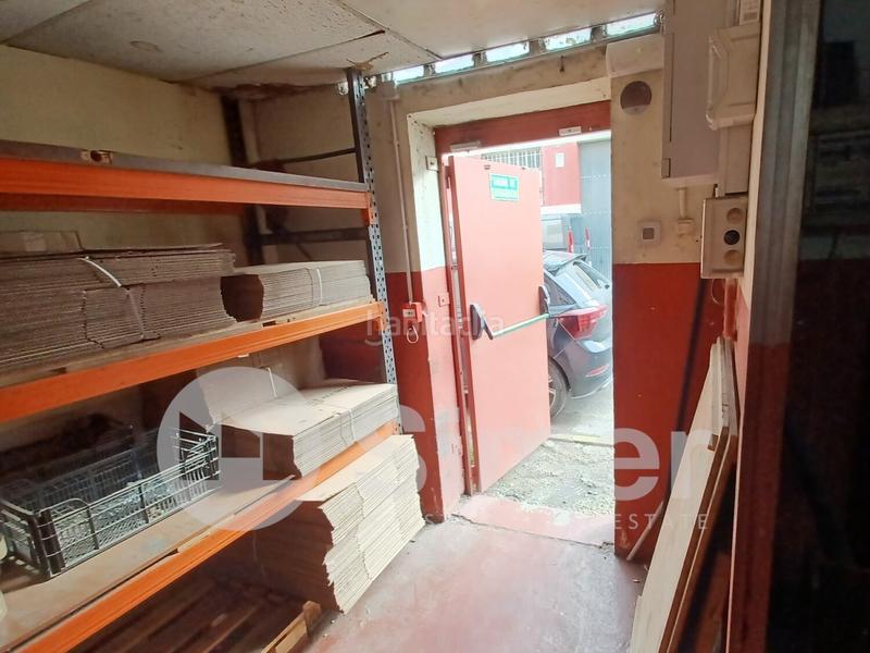 Foto 741d97c6-9cf7-40d6-844c-ef733c8209a6. Bâtiment à usage industriel dans Lliçà d´Amunt