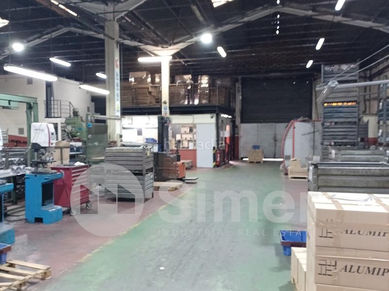 Foto addd3314-b4b5-4636-a96a-f493add8224b. Bâtiment à usage industriel dans Lliçà d´Amunt