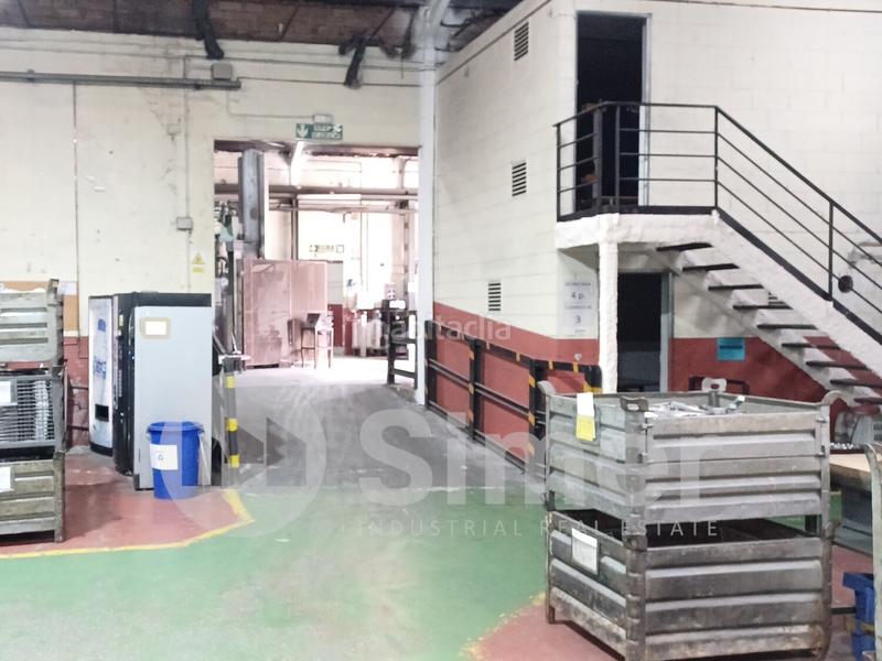 Foto b08b0df6-7ee6-4844-ae80-17f313e6b9a0. Bâtiment à usage industriel dans Lliçà d´Amunt