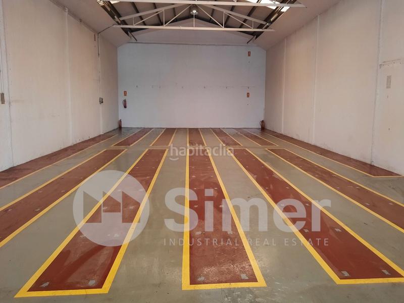 Foto dde1d059-4345-467a-a5a2-77b8beb32688. Affitto capannone industriale in boada vell 3 in Palau-solità i Plegamans