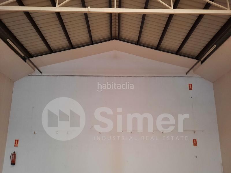 Foto 8d0cca05-5da5-4bea-a6ee-b3bfc2bc2e09. Miete fabrikhalle in boada vell 3 in Palau-solità i Plegamans