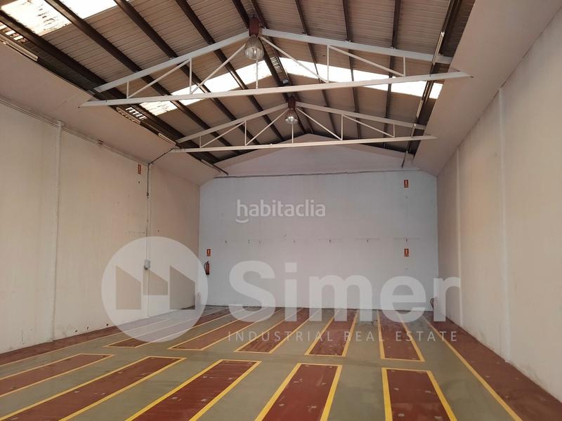 Foto 3663088b-76c8-4108-8d9b-a4abb7749bc8. Rent industrial building in boada vell 3 in Palau-solità i Plegamans