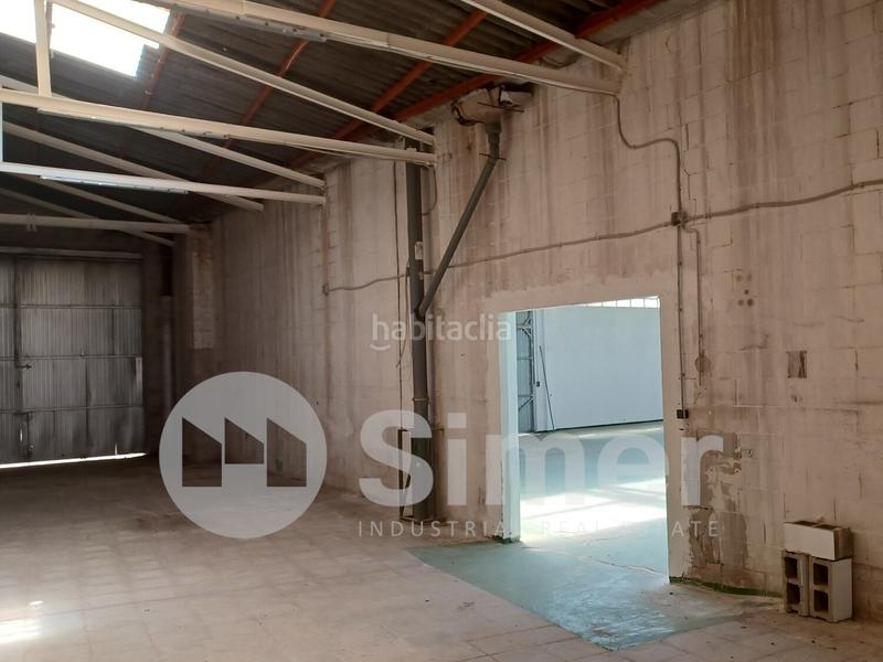 Foto b282c435-4db4-4381-a6bb-570f6870dd64. Location bâtiment à usage industriel dans Franqueses del Vallès (Les)